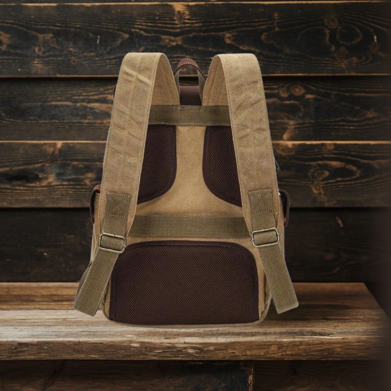 Noah - Premium Bag with Handmade Details