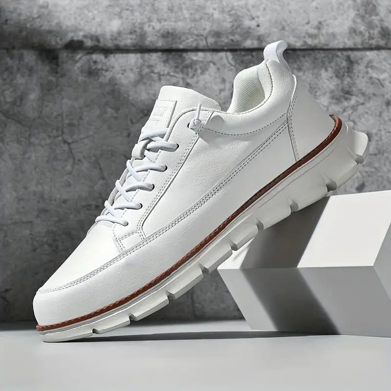 Wyatt - Comfortable Leather Sneakers