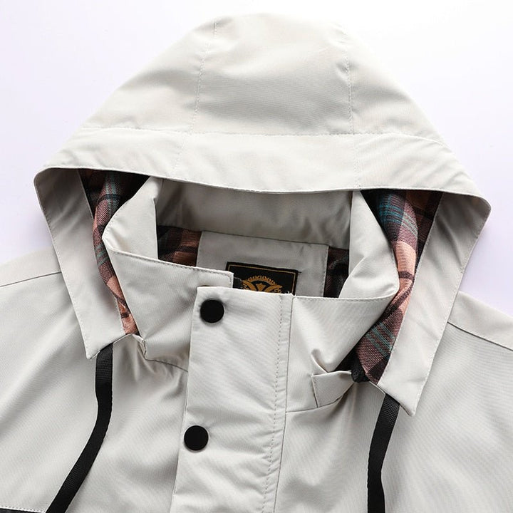 Logan - Comfortable Windproof Waterproof Jacket with Multi Pockets