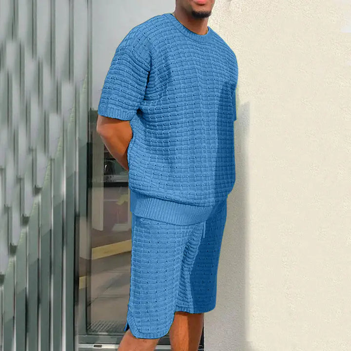 Liam - Casual Summer Outfit